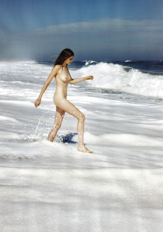 Abbey Lee Kershaw Nude Tits  nude photo