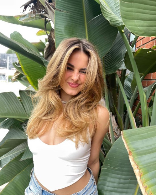 Addison Rae Cutie  nude photo