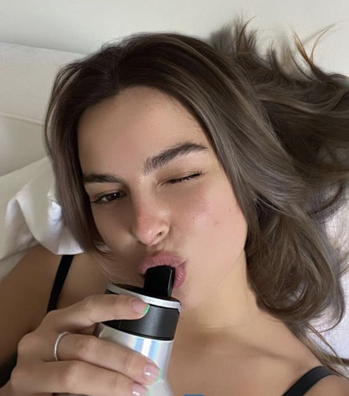 Addison Rae Pretty Face And Lips  nude photo