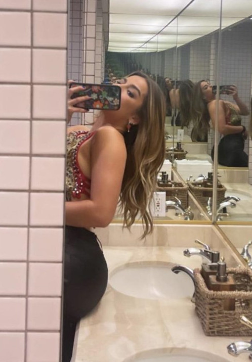 Addison Rae Sink Pic  nude photo