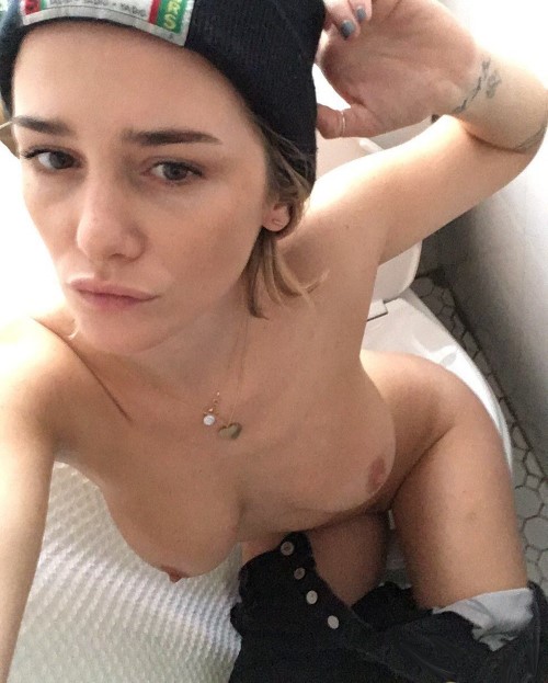 Addison Timlin Leaked  nude photo