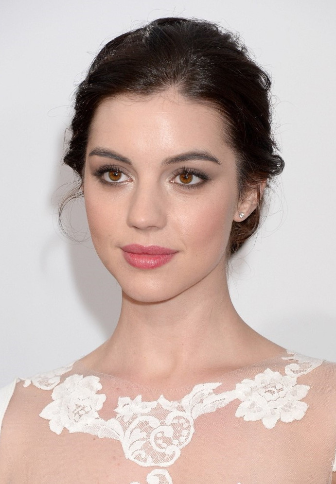 Adelaide Kane  nude photo