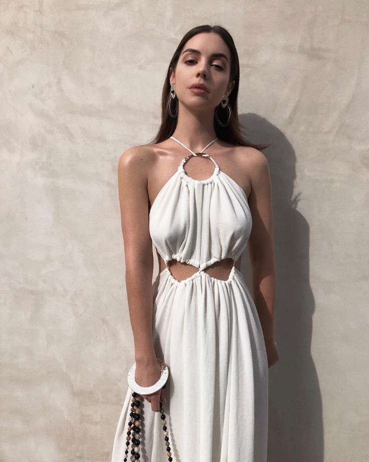 Adelaide Kane  nude photo