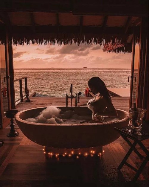 Adele Grisoni  nude photo