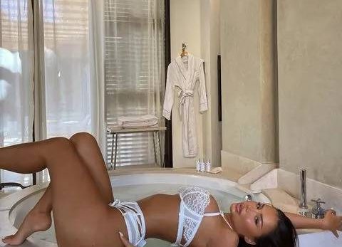 Adele Grisoni  nude photo