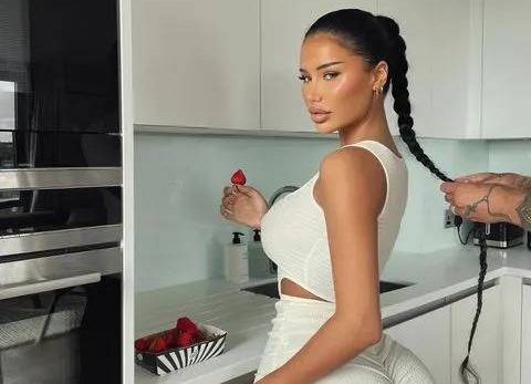 Adele Grisoni  nude photo