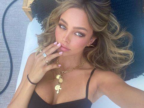 Adison Justis  nude photo