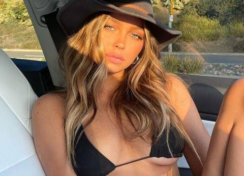 Adison Justis  nude photo