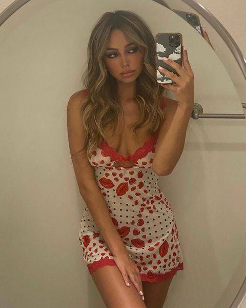 Adison Justis  nude photo