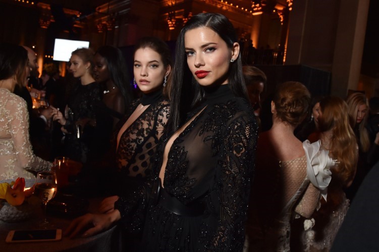 Adriana Lima  nude photo