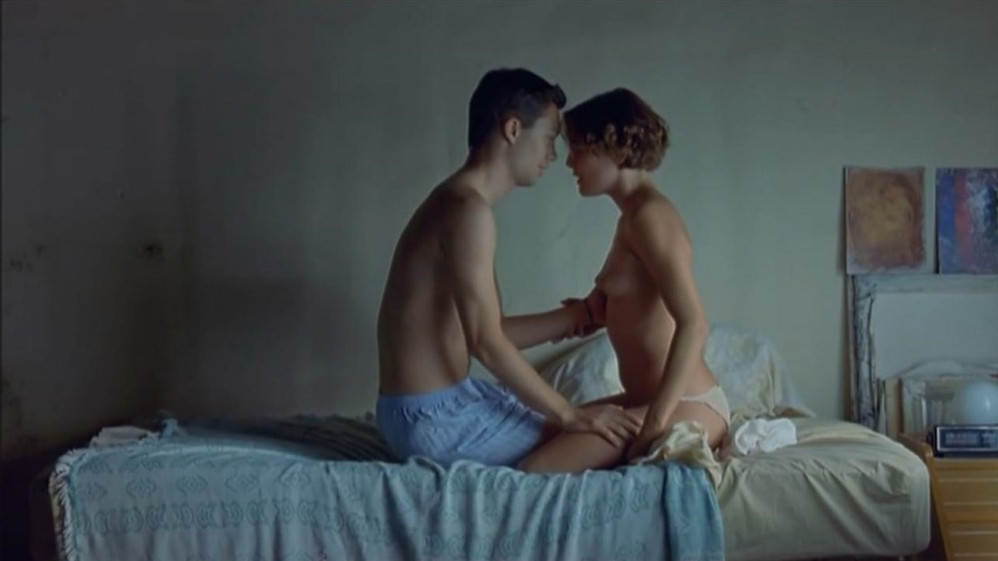 Adriana Ugarte  nude photo