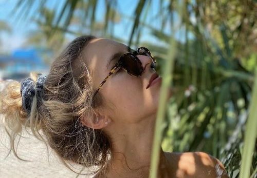 Ainsley Rae  nude photo