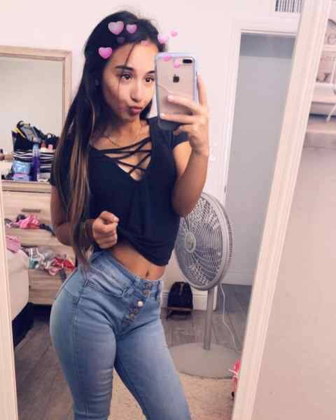 Alahna Ly  nude photo