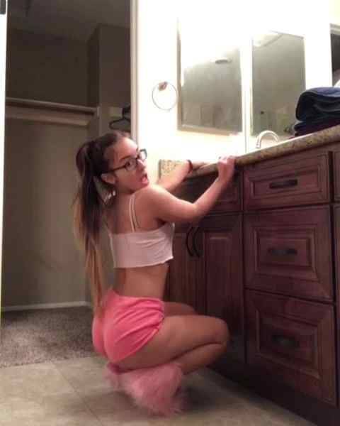 Alahna Ly alahnaly  nude photo