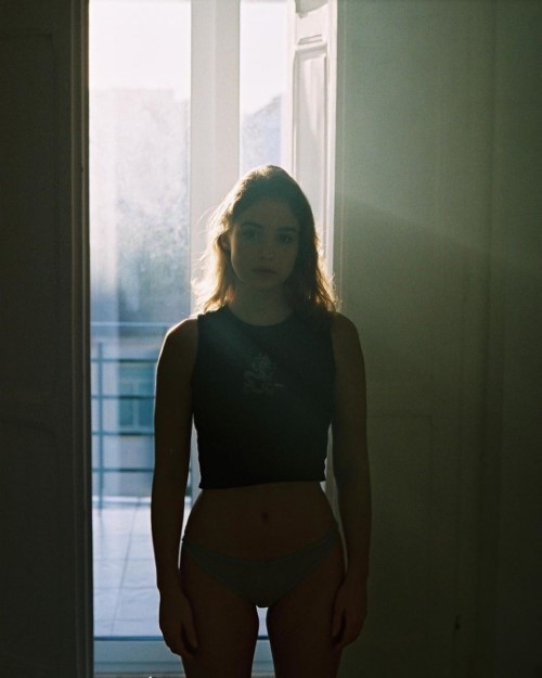 Alba Baptista Actress In Panties  nude photo