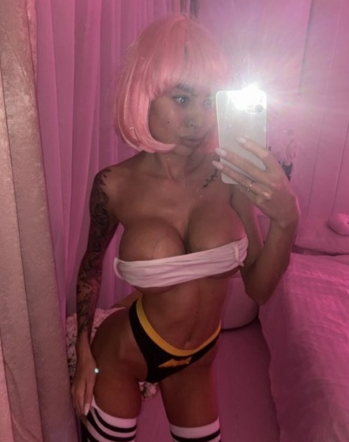 Alena Omovich  nude photo