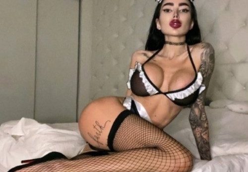 Alena Omovich  nude photo