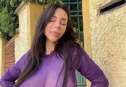 Alex Mucci  nude photo