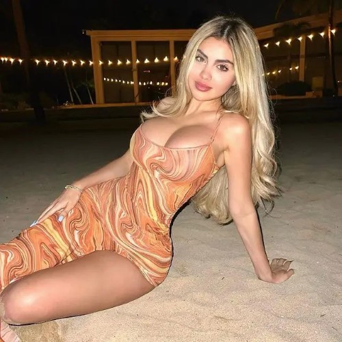 Alexa Dellanos  nude photo