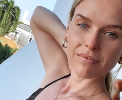 Alice Eve Latest Picture  nude photo