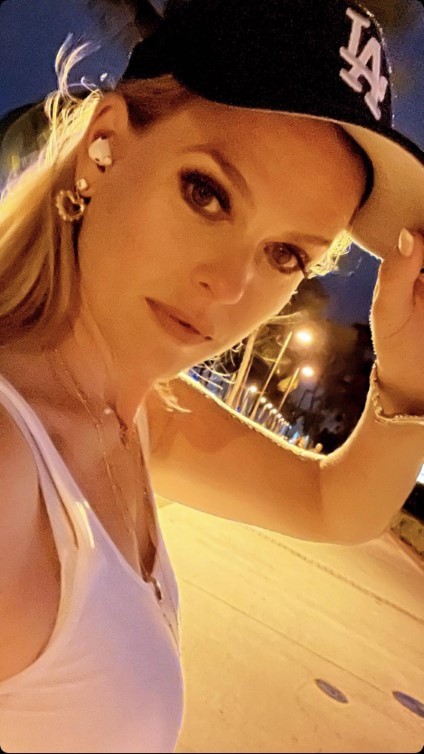 Alice Eve Lovely  nude photo