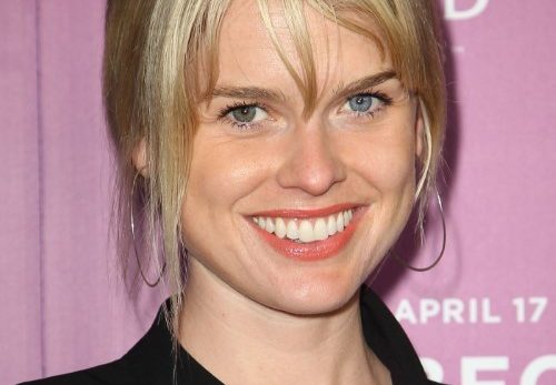 Alice Eve You Cant Stop Looking At Her Eyes  nude photo