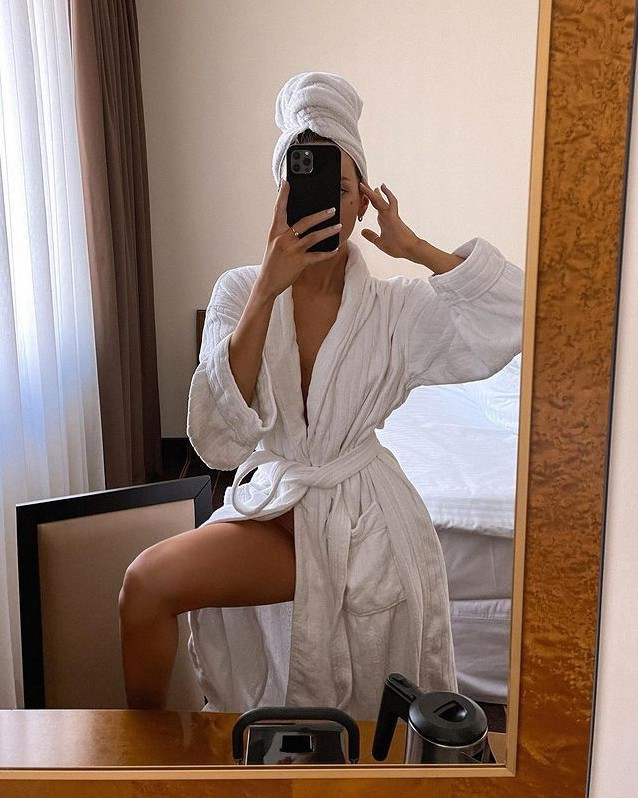 Alina Lando  nude photo