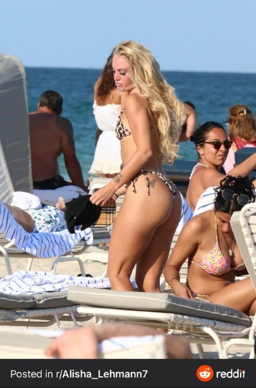 Alisha Lehmann Amazing 17  nude photo