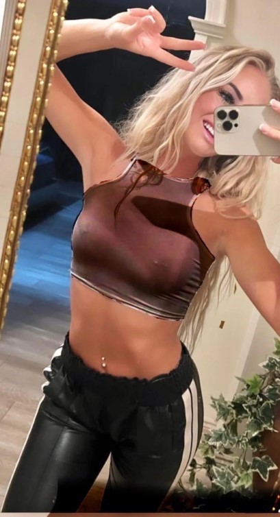 Alisha Lehmann Amazing 3  nude photo