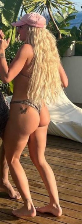 Alisha Lehmann I Will Feed You Pictures Of Her  nude photo