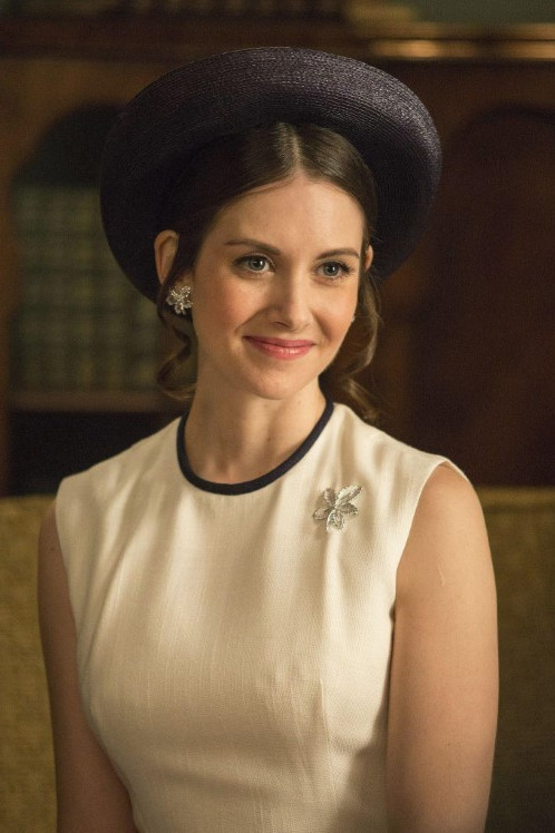 Alison Brie I Agree With Earlier Poster More Trudy Campbell  nude photo