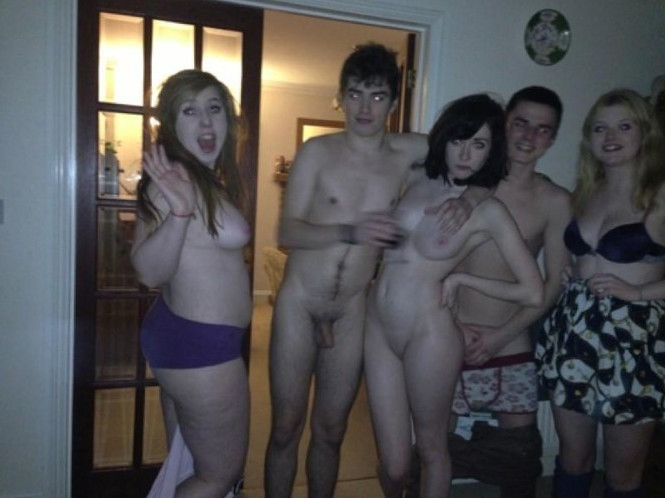 Alison Brie Leaked Nude  nude photo