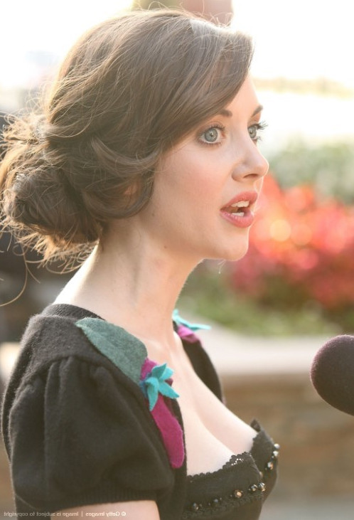 Alison Brie Shes Just Like Really Pretty And Stuff  nude photo