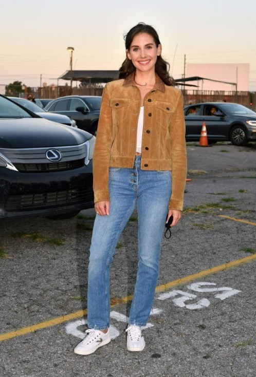 Alison Recently Turned  nude photo