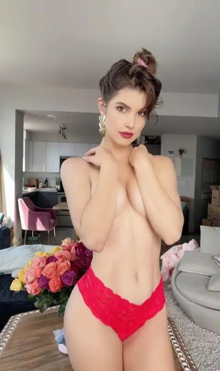 Amanda Cerny  nude photo