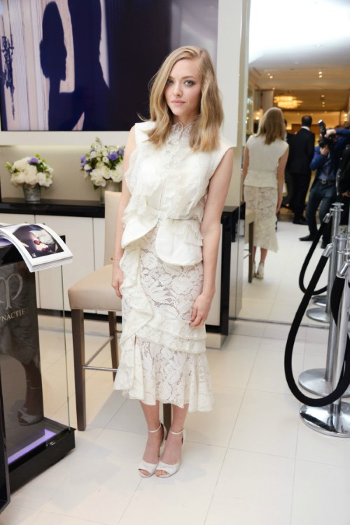 Amanda Seyfried 220 E S P A C E Event 1  nude photo