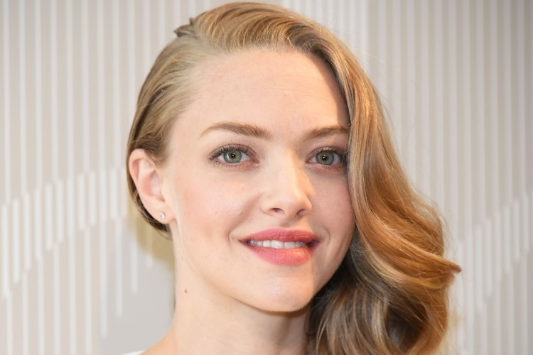 Amanda Seyfried 232 Promotional Event In Tokyo 100915 2  nude photo