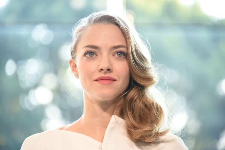 Amanda Seyfried 232 Promotional Event In Tokyo 100915  nude photo