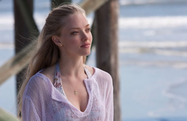 Amanda Seyfried Dear John  nude photo