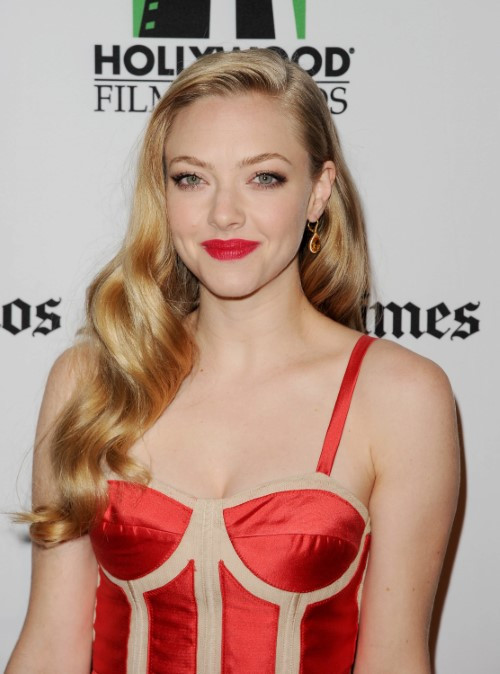 Amanda Seyfried Dream Woman  nude photo