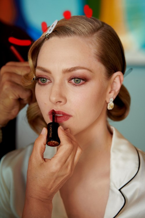 Amanda Seyfried Getting Ready For The 93rd Annual Academy 2  nude photo