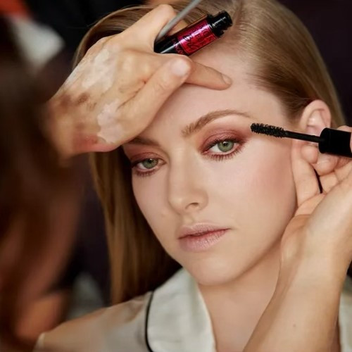 Amanda Seyfried Getting Ready For The 93rd Annual Academy  nude photo