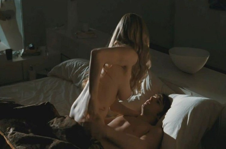 Amanda Seyfried Naked Sex Scene  nude photo