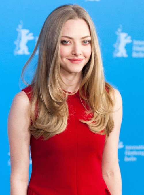 Amanda Seyfried Red  nude photo