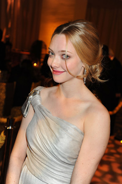 Amanda Seyfried Smile  nude photo