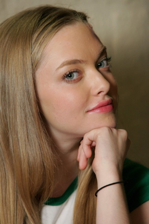 Amanda Seyfried Such A Beauty  nude photo