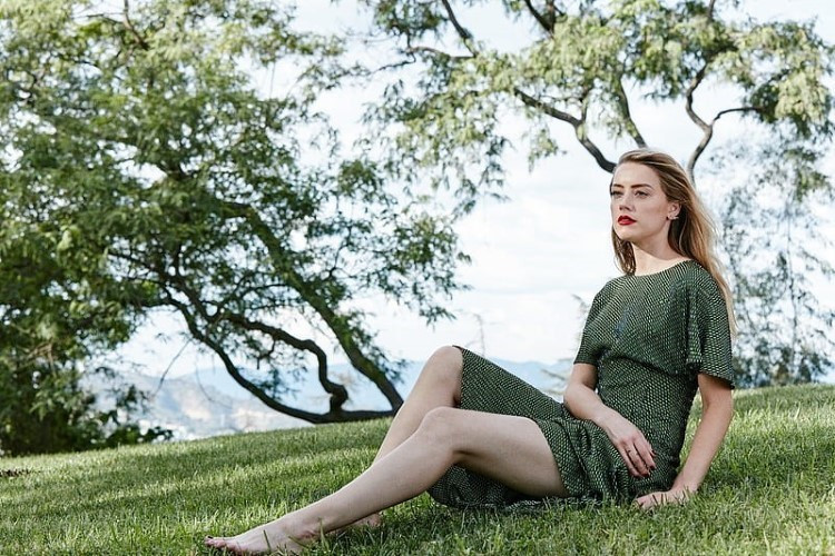 Amber Heard  nude photo