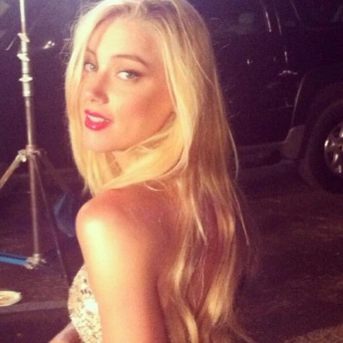 Amber Heard  nude photo