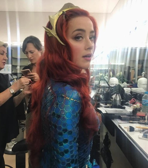 Amber Heard As Mera Behind The Scenes From Aquaman  nude photo