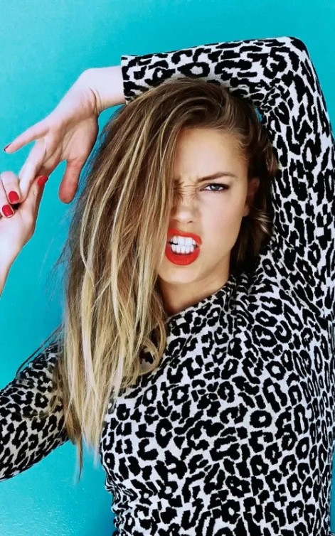 Amber Heard Sexiest Photo  nude photo